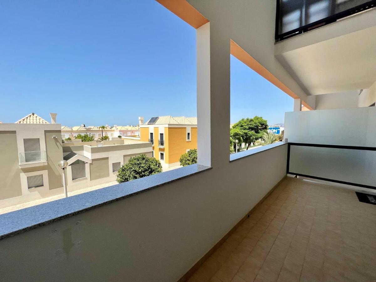 Faro Stylish 2 By Homing Apartman Kültér fotó
